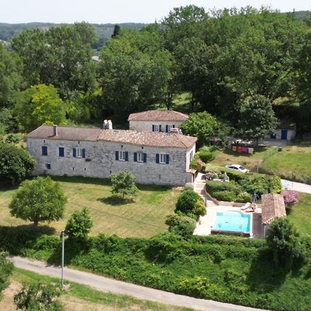 Апартаменты Bergerie Le Vieux Manoir Valeilles Экстерьер фото