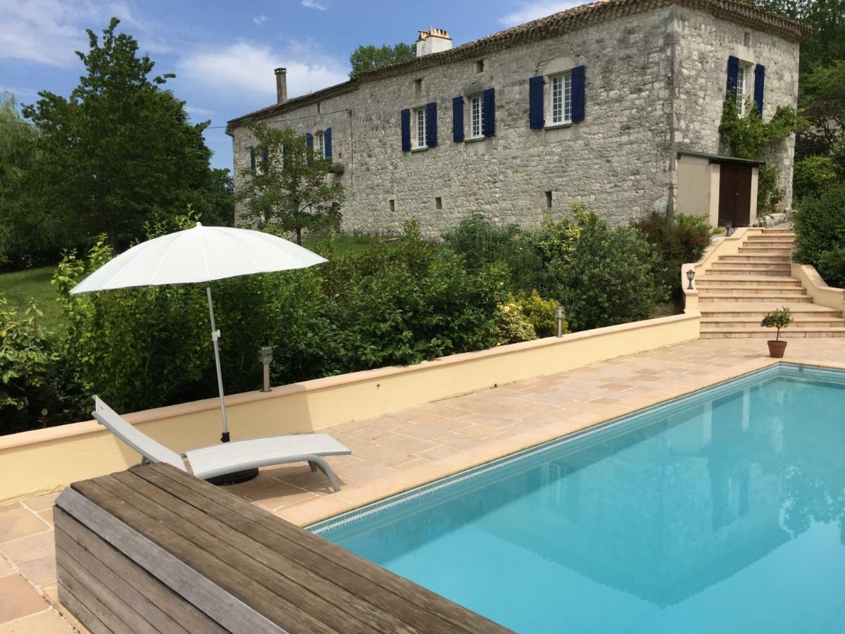 Апартаменты Bergerie Le Vieux Manoir Valeilles Экстерьер фото